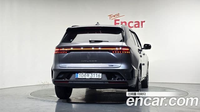 Renault Samsung Grand Koleos 2025 — Photo 19/32