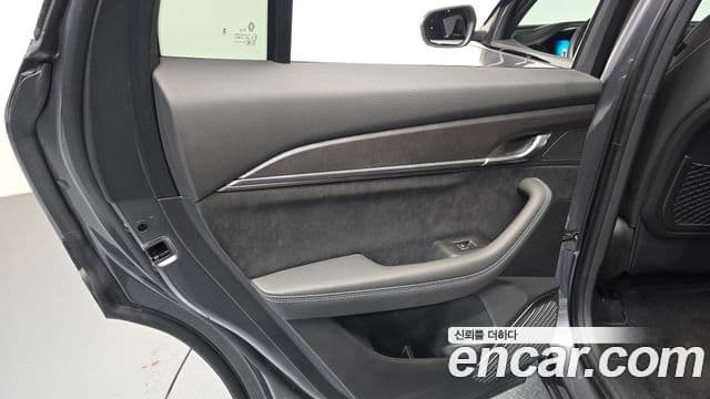 Renault Samsung Grand Koleos 2025 — Photo 23/32