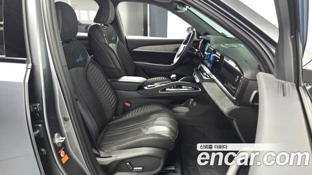 Renault Samsung Grand Koleos 2025 — Photo 16/32