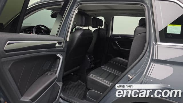 Volkswagen Tiguan 2022 — Şəkil 15/35