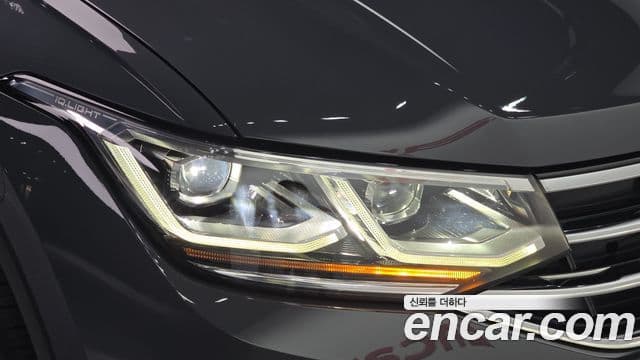 Volkswagen Tiguan 2022 — Şəkil 1/35