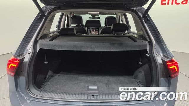 Volkswagen Tiguan 2022 — Şəkil 13/35