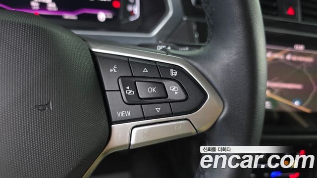 Volkswagen Tiguan 2022 — Şəkil 7/35