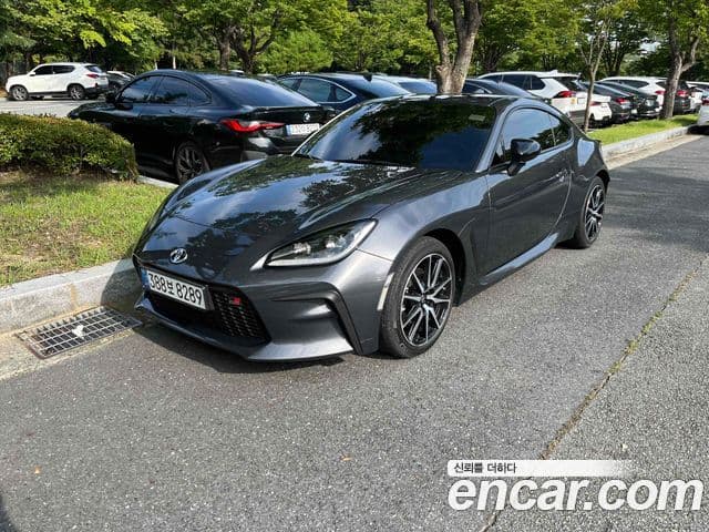 Toyota GR86 2025 — Photo 2/9