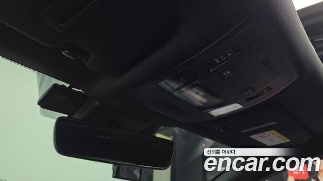 Lexus UX250h 2020 — Şəkil 22/32