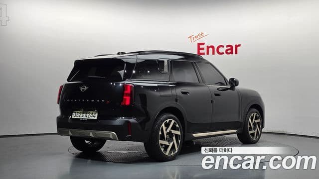 Mini Cooper S Countryman 2024 — ფოტო 27/36