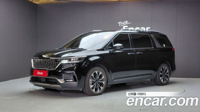 Kia Carnival 2022 — Фото 1/20