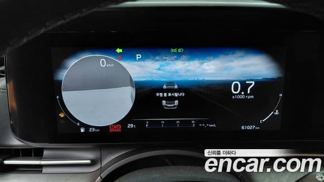 Kia Carnival 2022 — Фото 8/20