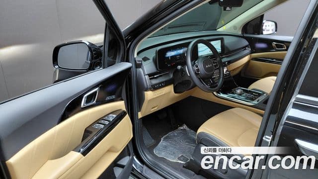 Kia Carnival 2022 — Фото 10/20
