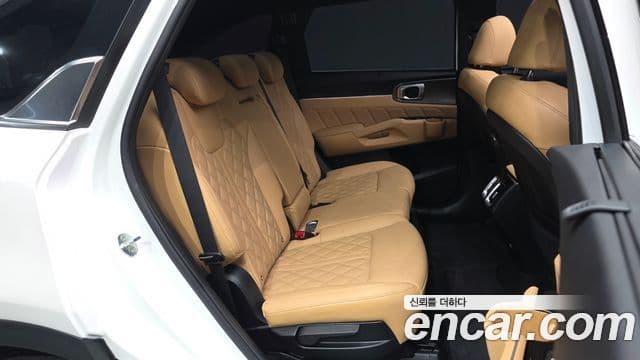 Kia Sorento 2021 — Фото 10/20