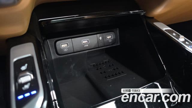 Kia Sorento 2021 — Фото 11/20