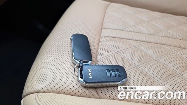 Kia Sorento 2021 — ფოტო 13/46