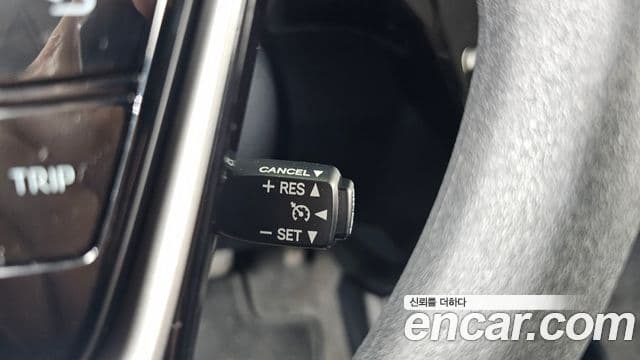 Toyota Prius C 2019 — Şəkil 7/30