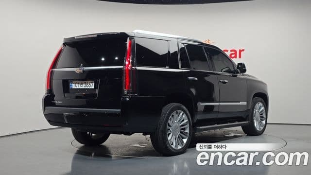 Cadillac Escalade 2019 — Şəkil 12/20