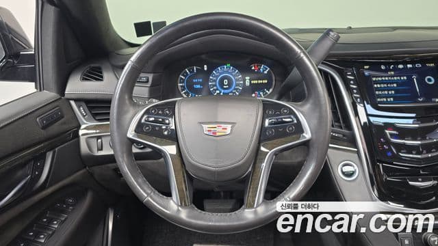 Cadillac Escalade 2019 — Şəkil 15/20