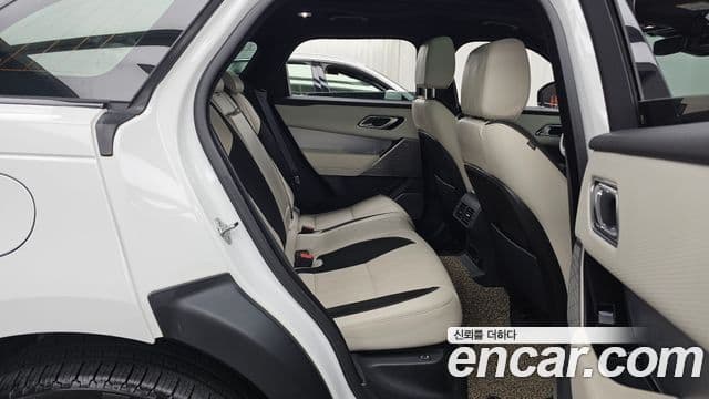 Land Rover Range Rover Velar 2019 — Photo 6/20