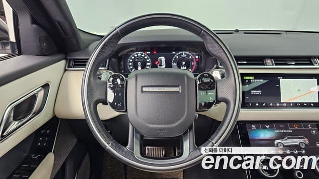 Land Rover Range Rover Velar 2019 — Photo 10/20