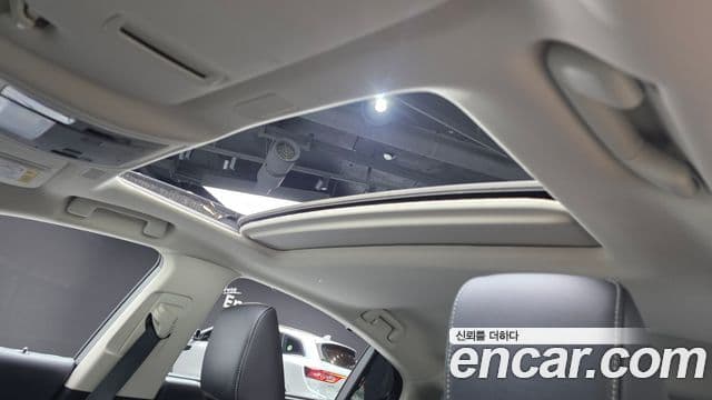 Lexus ES300h 2022 — Şəkil 8/38