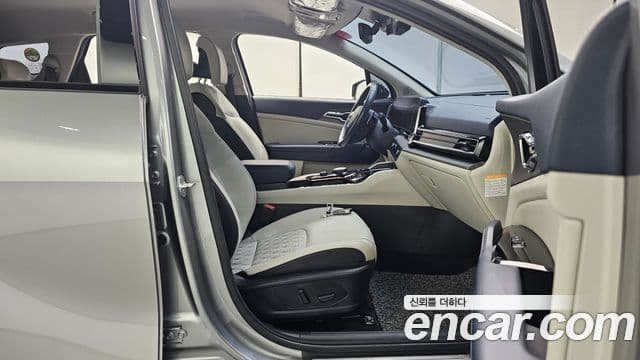 Kia Sportage 2022 — Photo 6/31