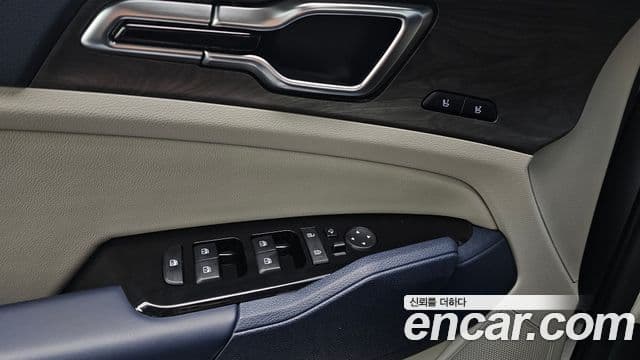 Kia Sportage 2022 — Photo 7/31