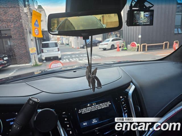 Cadillac Escalade 2020 — ფოტო 2/15