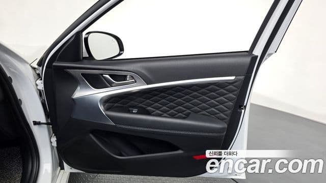 Genesis G70 2021 — Photo 29/32