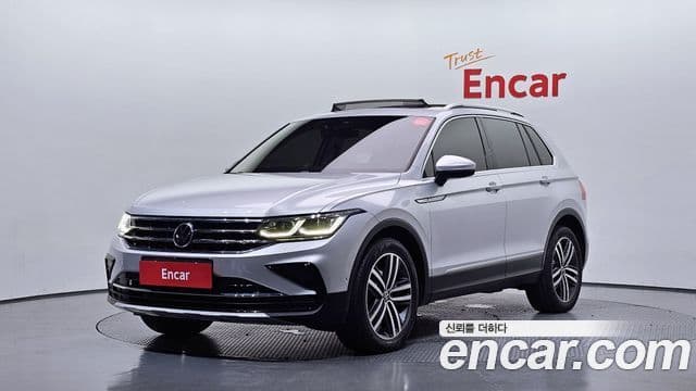 Volkswagen Tiguan 2021 — Şəkil 34/35