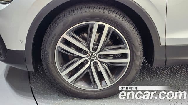 Volkswagen Tiguan 2021 — Şəkil 4/35