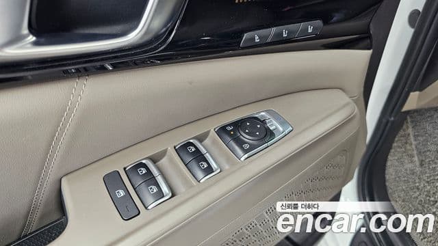 Kia Carnival 2024 — Photo 3/32
