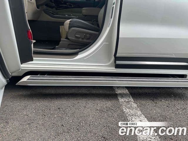Kia Carnival 2024 — Photo 3/14