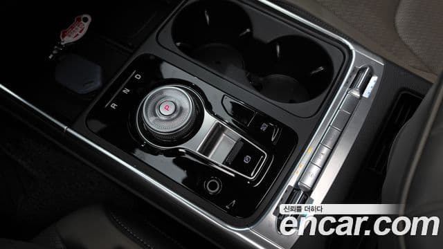 Kia Carnival 2025 — Фото 9/20