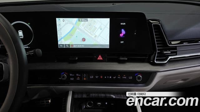 Kia Sportage 2022 — Фото 12/20