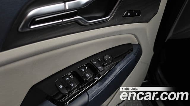 Kia Sportage 2022 — Şəkil 29/36