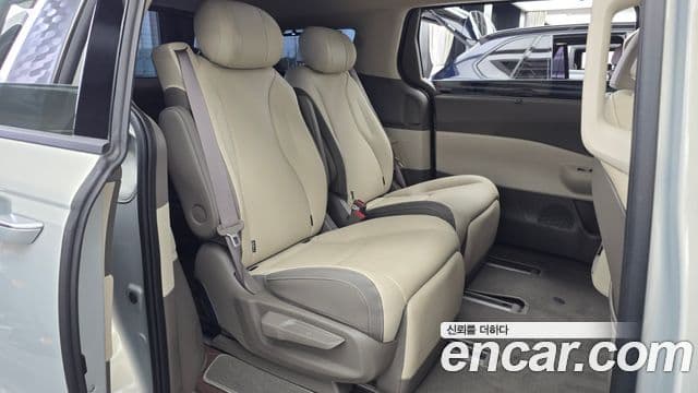 Kia Carnival 2025 — Şəkil 13/31