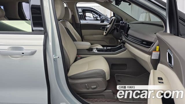 Kia Carnival 2025 — Şəkil 5/31