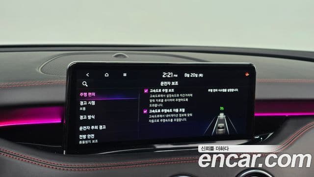 Kia Stinger 2021 — Фото 16/20