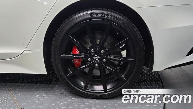 Kia Stinger Meister 2021 — Photo 3/31