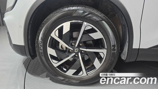 Renault Samsung QM6 2024 — ფოტო 18/20