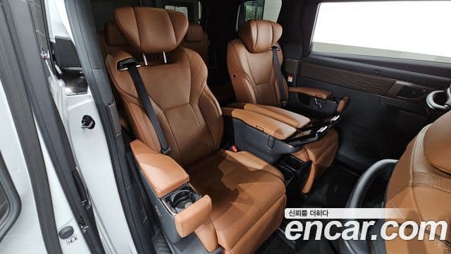 Toyota Alphard 2024 — Şəkil 26/39