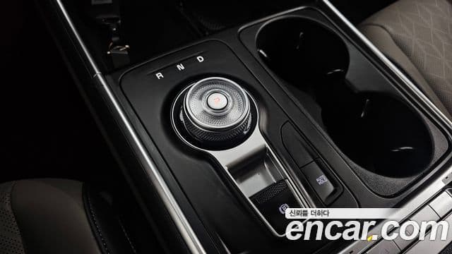 Kia Carnival 2025 — Фото 9/20