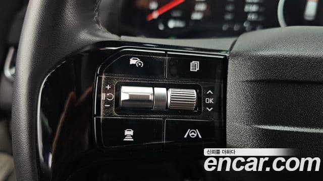 Kia Carnival 2025 — Фото 19/20