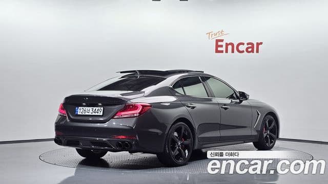 Genesis G70 2019 — Photo 31/34