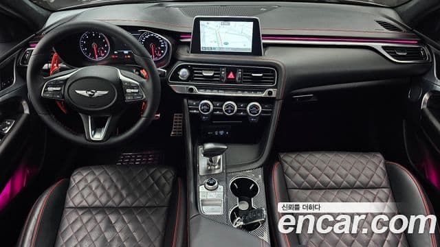 Genesis G70 2019 — Photo 27/34