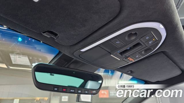 Genesis G70 2019 — Photo 32/34