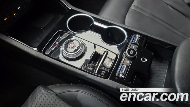 Kia K5 2025 — Photo 6/31
