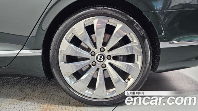 Bentley Flying Spur 2021 — Şəkil 5/35