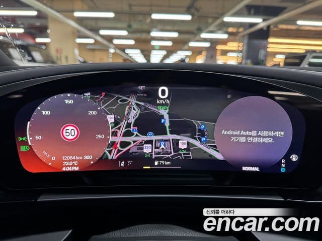 Porsche Macan EV 2025 — ფოტო 4/20