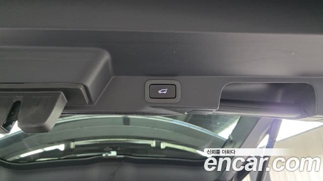 Land Rover Range Rover Sport 2019 — Фото 18/20