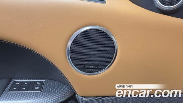 Land Rover Range Rover Sport 2019 — ფოტო 18/39