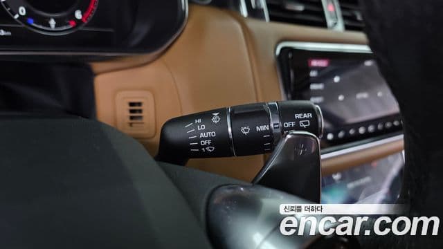 Land Rover Range Rover Sport 2019 — ფოტო 25/39